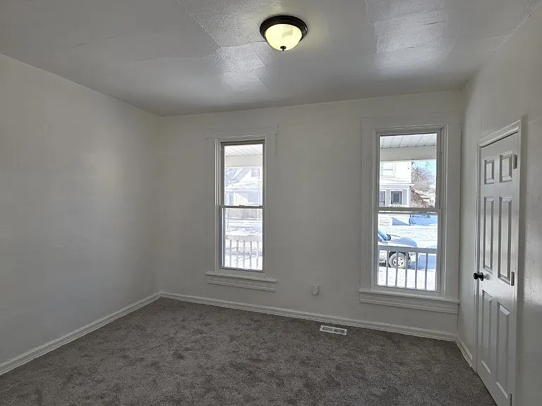 425 Arden Pl #A — Photo 8