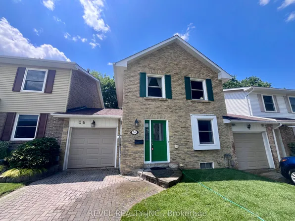 26 Parkland Ct, Aurora, ON L4G 3M6