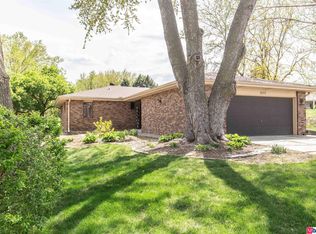 5111 Pawnee St, Lincoln, NE 68506