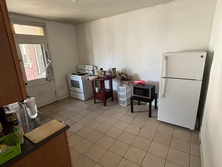 631 Maryland Ave #6 — Photo 4
