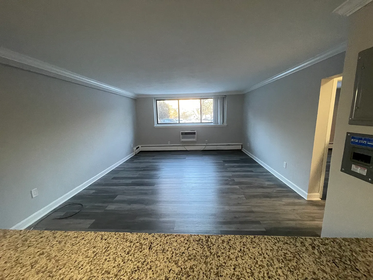 519 Washington St — Photo 4