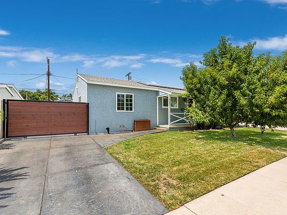 2nd image of 8242 Redbush Ln