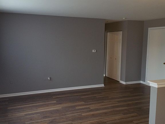 5th image of 2140 Kenilworth Ave APT 202