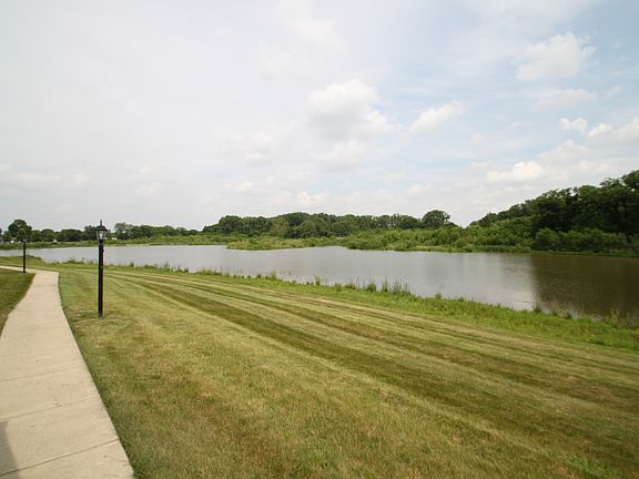 3rd image of 4316 Wincove Dr