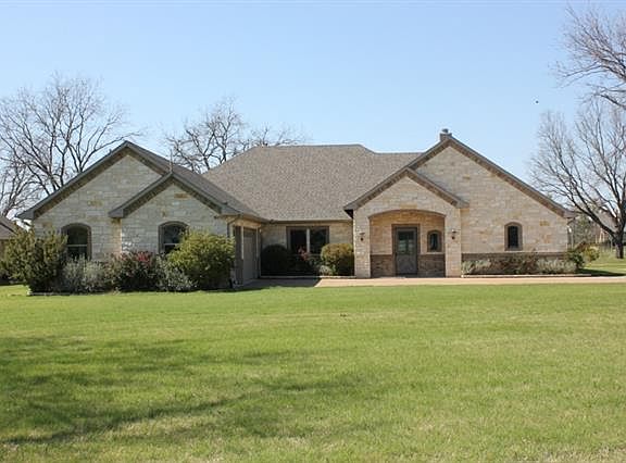 5th image of 406 Pecan Point Dr