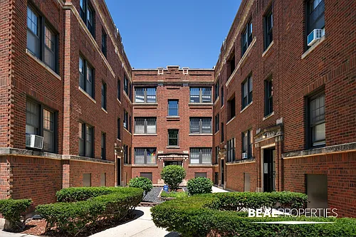 656 W Cornelia Ave #22 Photo 1