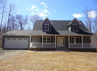 4 Havenstrite Ln, Gouldsboro, PA 18424
