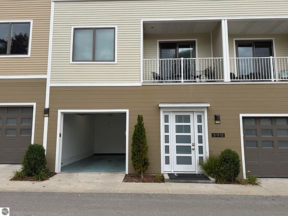 5th image of 1388 Gray Dr Unit 5