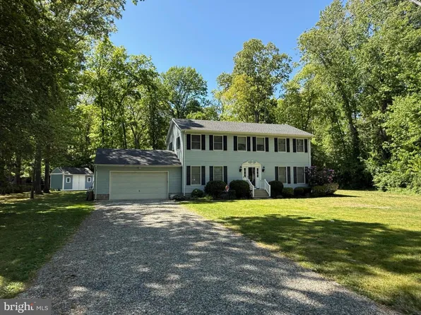 8928 Lynch Dr, Delmar, MD 21875