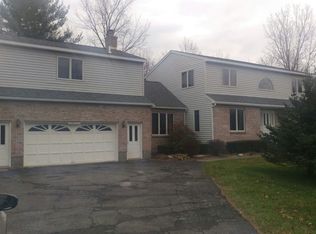 6198 Depot Rd, Altamont, NY 12009