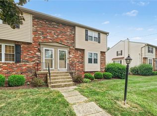 3074 E Bardonner Rd, Gibsonia, PA 15044