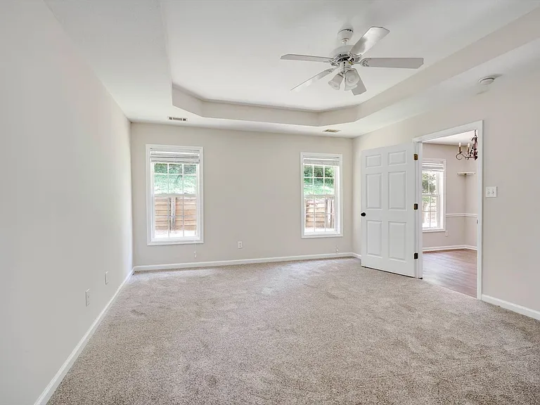4557 Country Glen Cir — Photo 18
