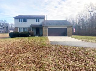 28205 Elwell Rd, Belleville, MI 48111