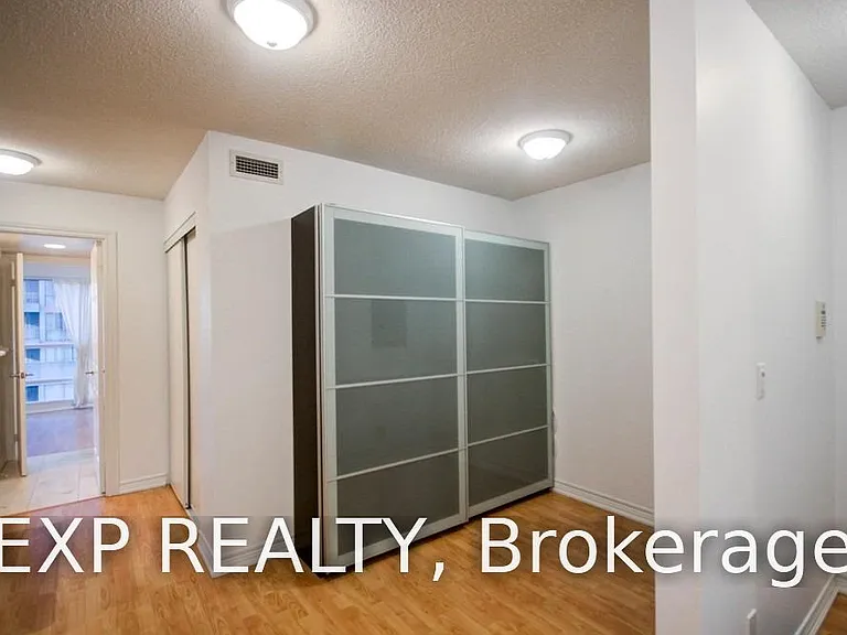 761 Bay St #809 — Photo 8