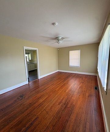 2nd image of 210 Peggyanne Dr