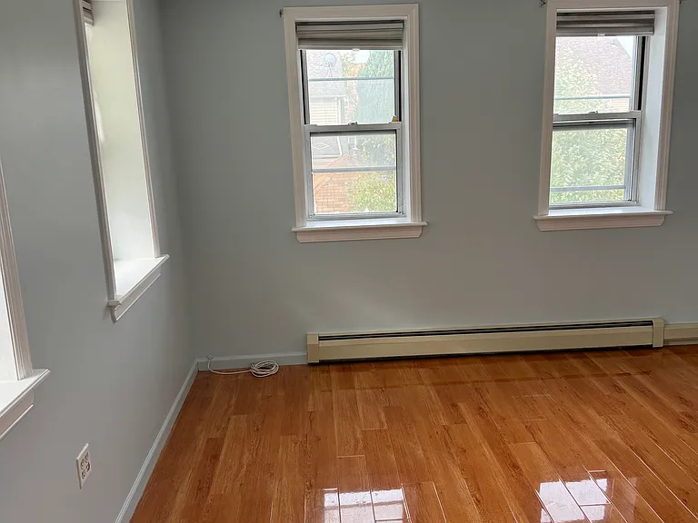 80-30 160th St #2 — Photo 3
