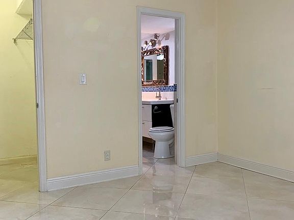 2nd image of 2900 Banyan St APT 202