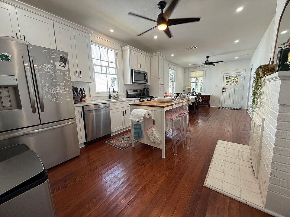 1st image of 1528 Hillary St