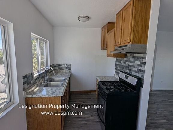 4th image of 3220 Casitas Ave #C