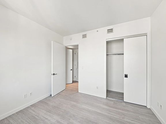 5th image of 22 Chapel St APT 17A