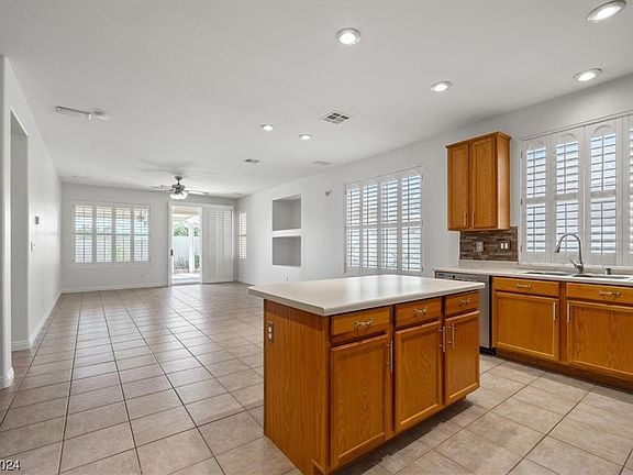 5th image of 2313 Bahama Point Ave