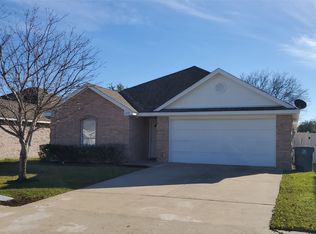 2318 Light Shore Dr, Dallas, TX 75228