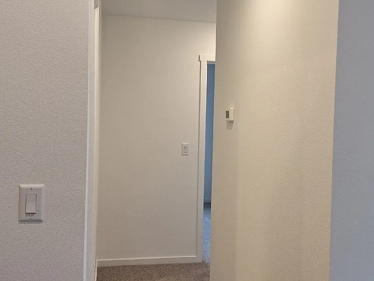 1349 NE Cobbleridge Loop — Photo 15
