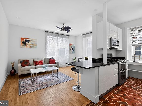 3rd image of 1725 17th St NW APT 114