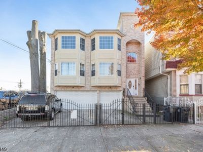 84-86 Lincoln Ave, Newark, NJ, 07104