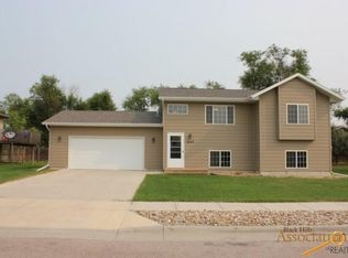 6142 Flintlock Ct, Rapid City, SD 57703