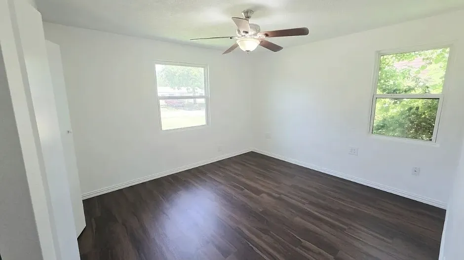 3 bed, 1605 sqft, $1,825 — Photo 3