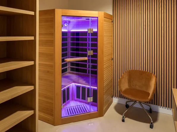 285 Broadway image 18 of 23