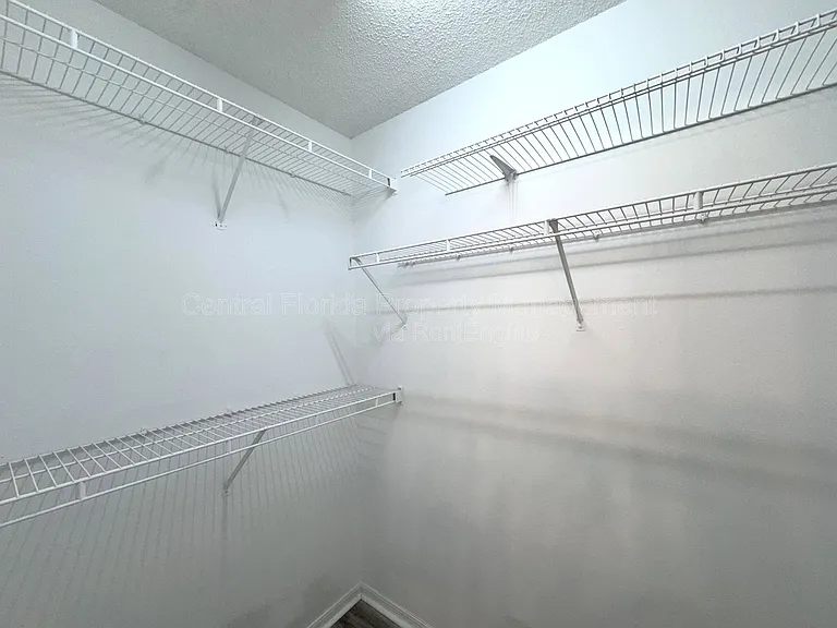 7305 Marseille Cir — Photo 17