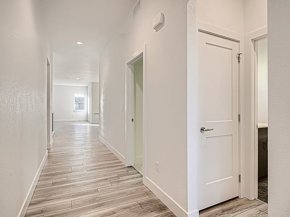 5015 - Foyer