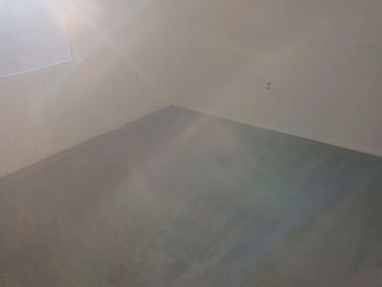 F237IE — Photo 9