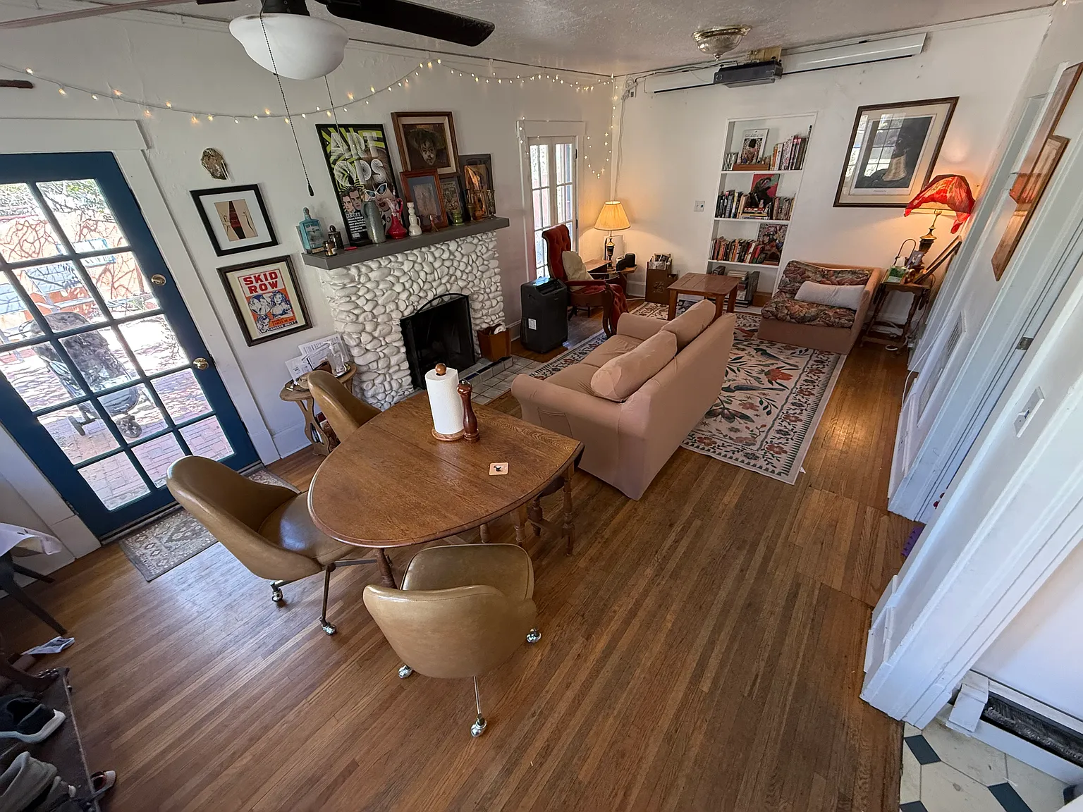 313 Harvard Dr SE — Photo 2