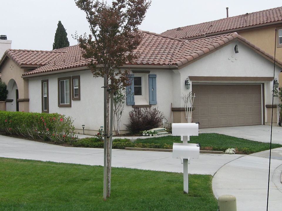 Corner Lot