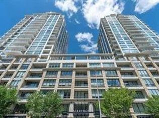 222 Riverfront Ave SW #1126, Calgary, AB T2P 0W3