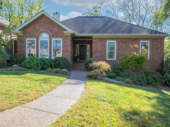 100 Braxton Hill Ct, Nashville, TN 37204
