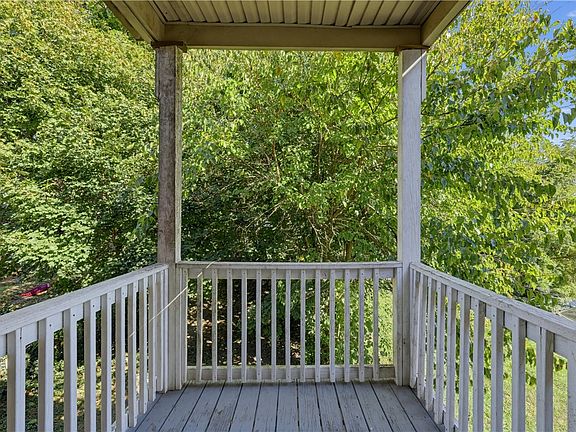 3rd image of 1839 Realty Ave