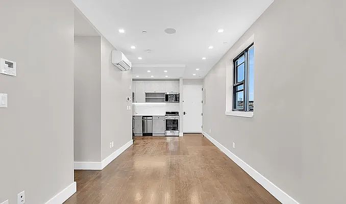 1st image of 195 Stockholm St #4B
