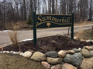 17663 Penny Ln, New Buffalo, MI 49117