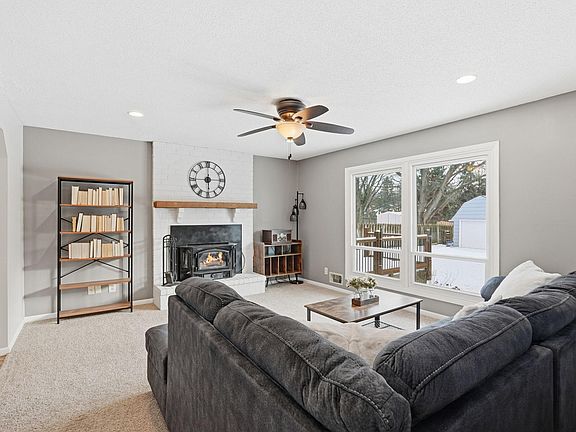 5th image of 8605 Ivywood Ave S