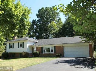 2816 Cairncross Ter, Silver Spring, MD 20906