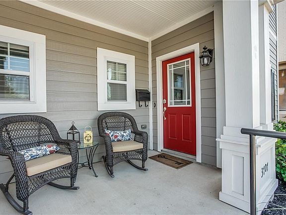 4th image of 3707 Byers Ave