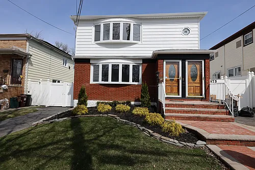 475 Beach Rd #2 Photo 1