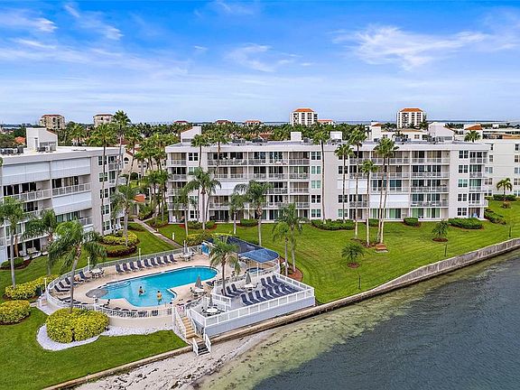 3rd image of 5901 Bahia Del Mar Cir APT 519