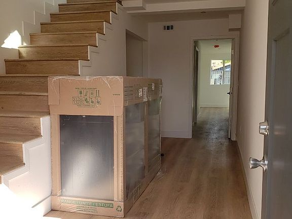 3rd image of 845 W 79th St #79-845F