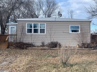 116 E 6th Ave, Fort Pierre, SD 57532