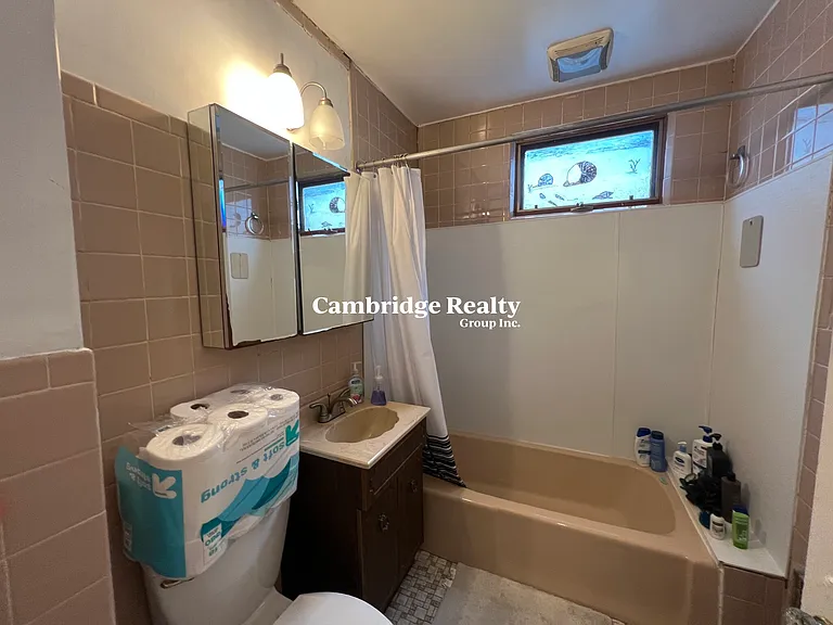 102 W Adams St #T — Photo 8